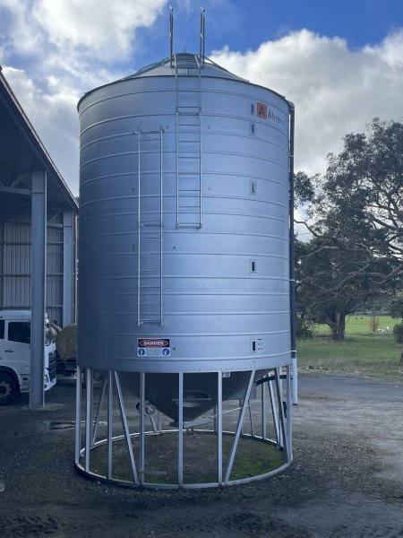 2021 Ahrens 74 tonne Silo