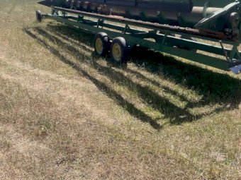 John Deere 9600 with 930 Front on Trailer