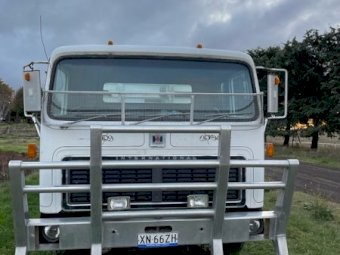 1984 International Acco 1800A Farm Truck