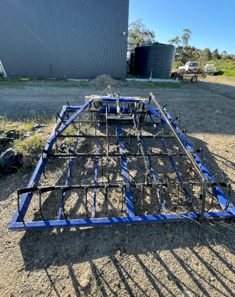 Challenge 10 Bale Small Bale Grab (No GST Applicable)