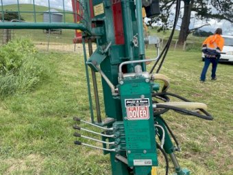 Munro Post Driver