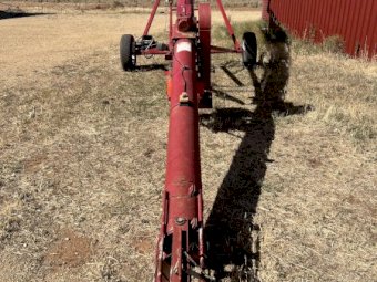 Vennings 42ft X 9" Auger