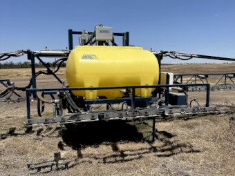2020 Hayes 24m Weedit Linkage Sprayer