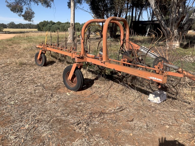 9 Wheel Hay Rake