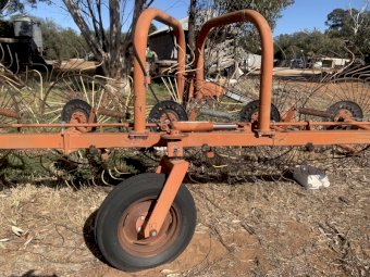 9 Wheel Hay Rake