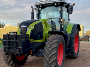 2022 Claas Axion 830 Tractor