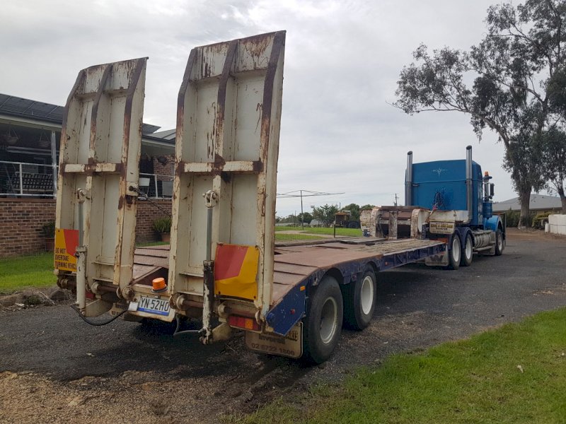 1980 Fruehauf Low Loader (Offers Consisted)