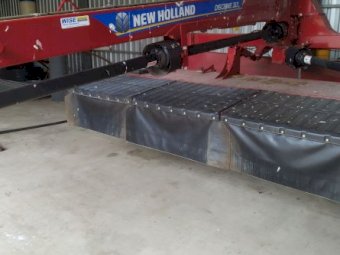 2016 New Holland MowMax 2 discbine Mower Conditioner
