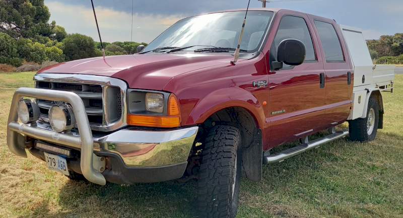 2002 Ford F250 XLT 4x4 Dual Cab Ute