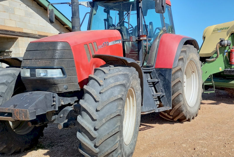 Case IH CVX 170 Tractor