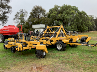 2021 Serafin Ultisow S944 Air Seeder with Horwood Bagshaw 6000 Cart