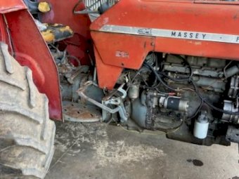 Massey Ferguson 165 Tractor