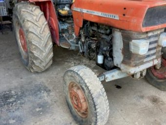Massey Ferguson 165 Tractor