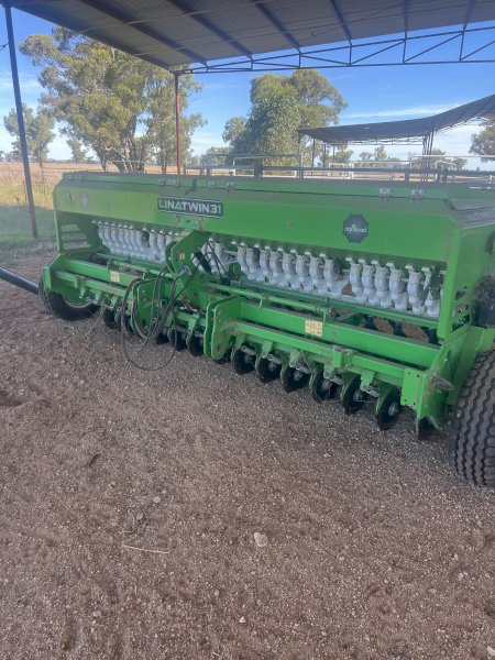 2019 Agrolead Linatwin 31 Twin Disc seeder