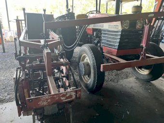Farmliner 445  CDTX 8 with Simpson Turf Cutter