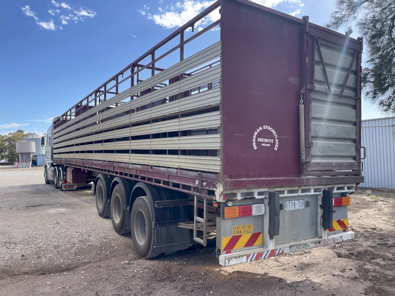 2009 Vawdrey Trailer with 2017 Swagman Stock Crate