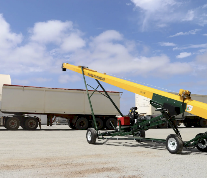 Tube Conveyor **NEW PRODUCT Released from Commander Ag Quip**