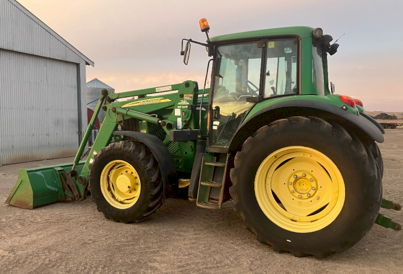 2006 John Deere 6520 Tractor with 741 Loader