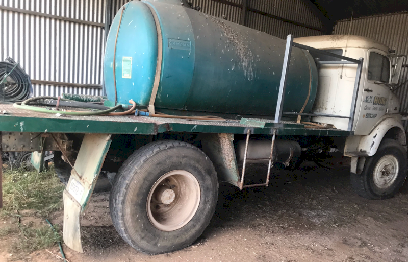 Mercedes Benz 911 Water Tank Truck