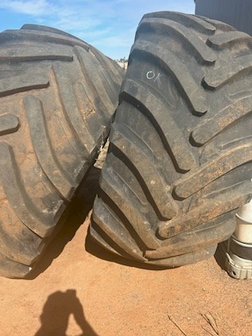 2 X Alliance 800/65R32 Tyres