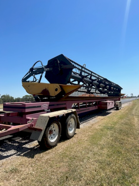 42ft Midwest Crop Hawk Front with Stump Jump Trailer