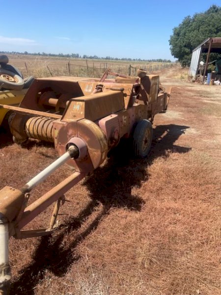 International B47 Baler