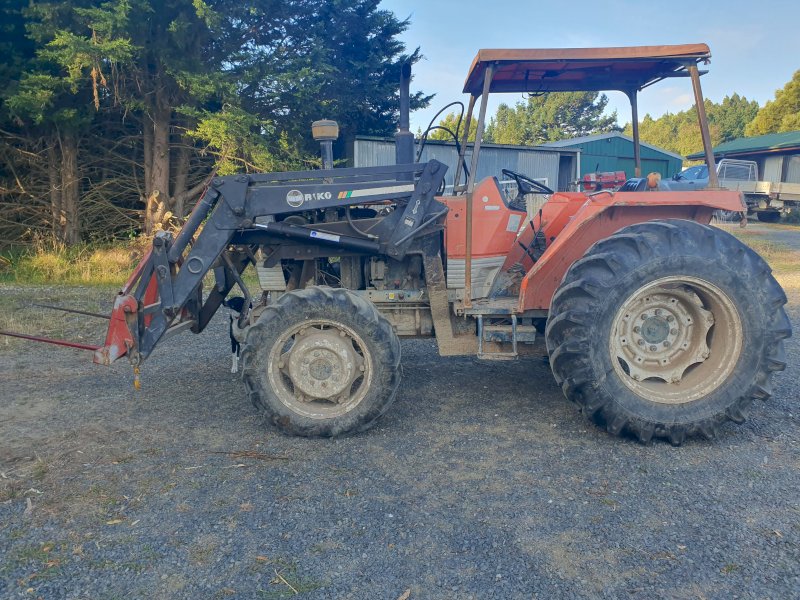 Kubota M5950DT 4WD FEL Tractor