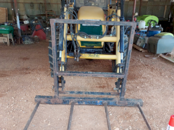 1990 Merlin Tractor