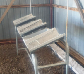 3 birth Lamb Marking Cradle
