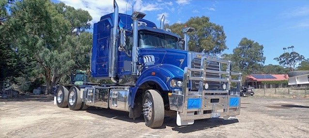 2014 Mack Superliner Prime Mover