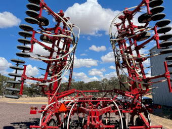 2021 Morris Concept 2000 44ft Air Seeder Bar