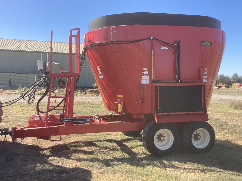 2022 NDE 700 FS Mixer