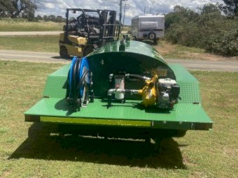 2000L Fuel trailer