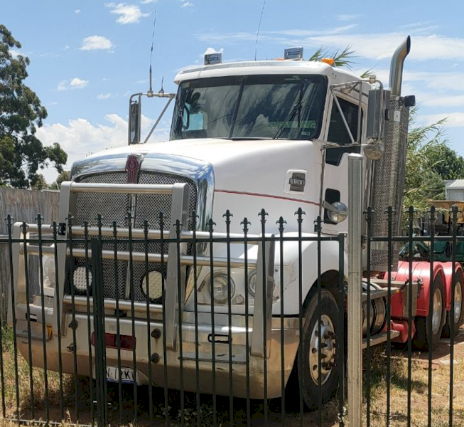 2013 Kenworth T609 Prime Mover