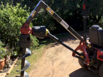 Kanga Post Hole Digger