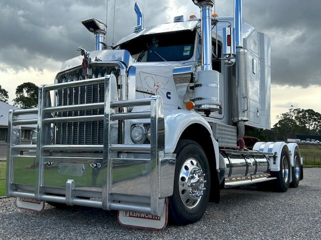 1982 Kenworth SAR Primemover