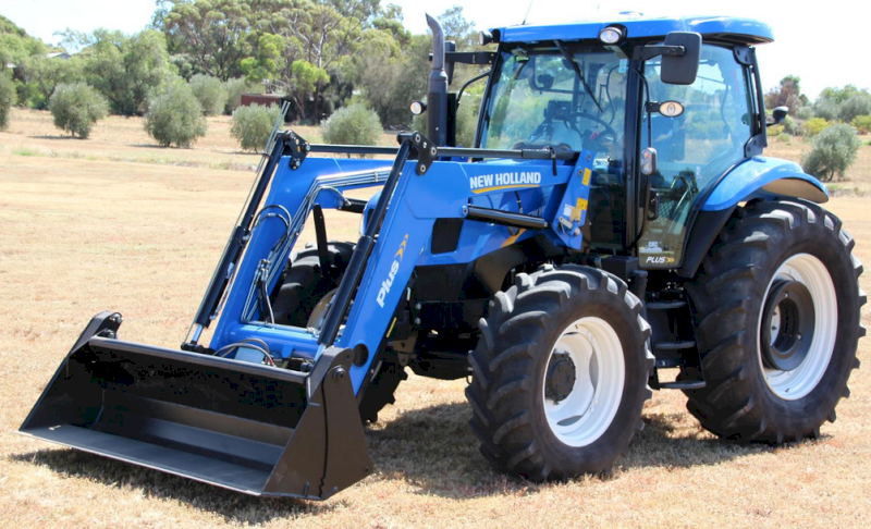 2020 New Holland T6020 Plus Tractor with Loader