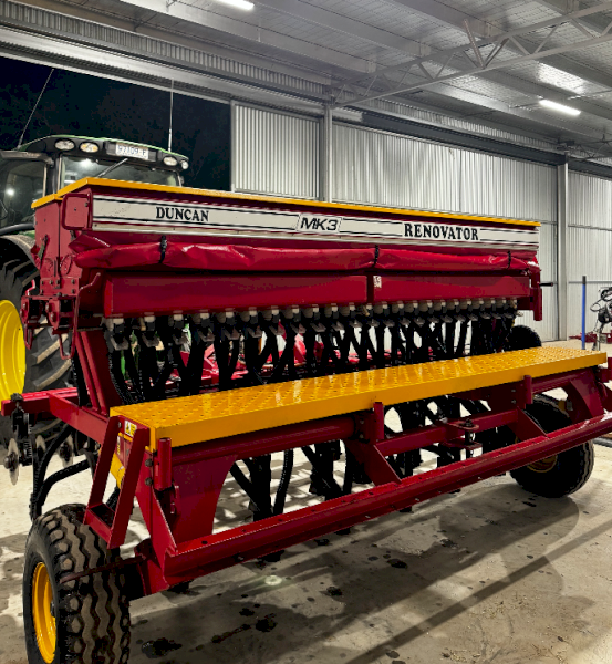 Duncan MK3 Renovator Double Shoot Seed Drill