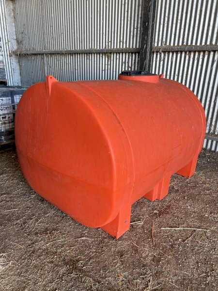 Portable Heavy Duty 3,000 litre Polymaster Tank.