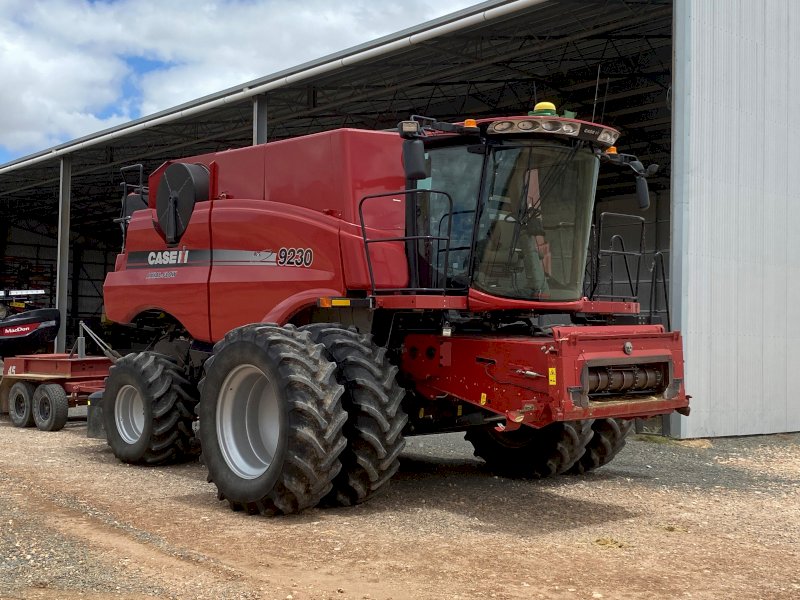 Under Auction - (A254) 2013 CASE 9230 Combine 
