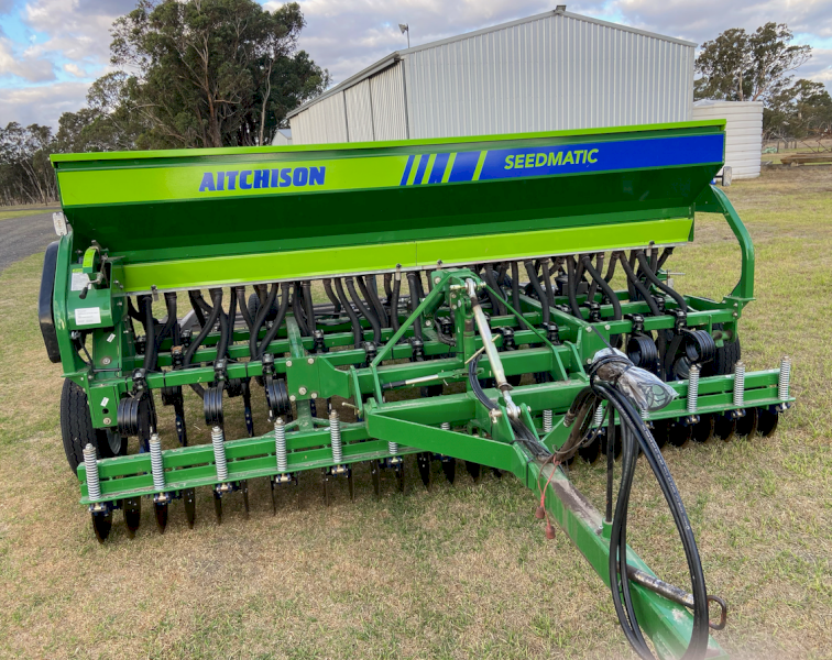 2022 Aitchinson Seedmatic Baker Boot Seeder