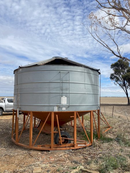 28 tonne Sherwell Field Bin