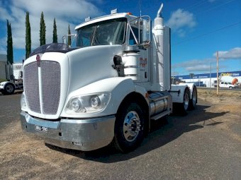 2014 Kenworth T403  Prime Mover