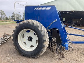Agrodrill JPC 2000 Drill