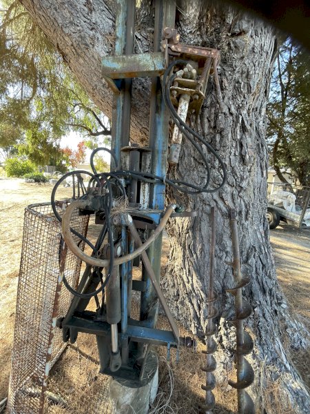 Lyco Post Driver