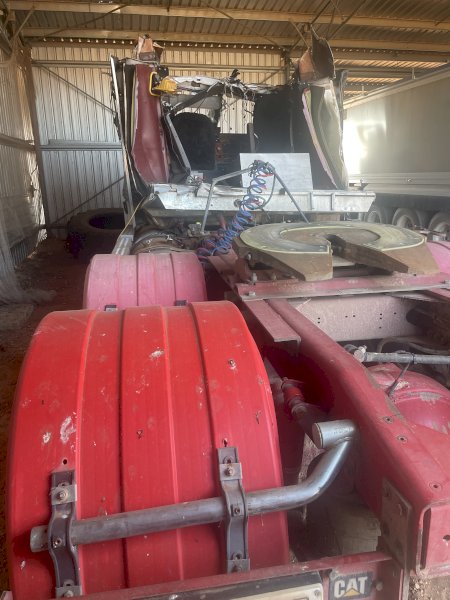 Western Star 4800FX Write off