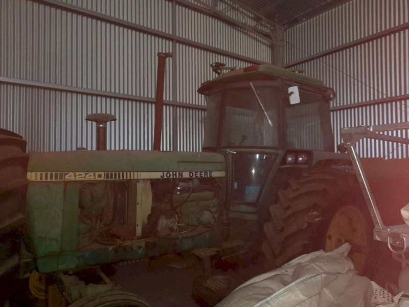 John Deere 4240 Tractor