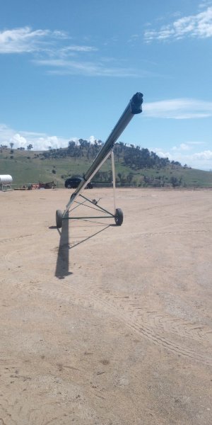 Fast Flow Grain Auger 9x 41ft