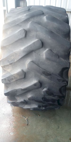 4 x Firestone 30.5L32 Tyres