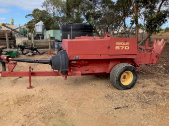 New Holland 570 Small Square Baler